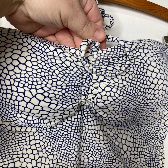 A pea in the pod maternity swim top size medium - Picture 3 of 9